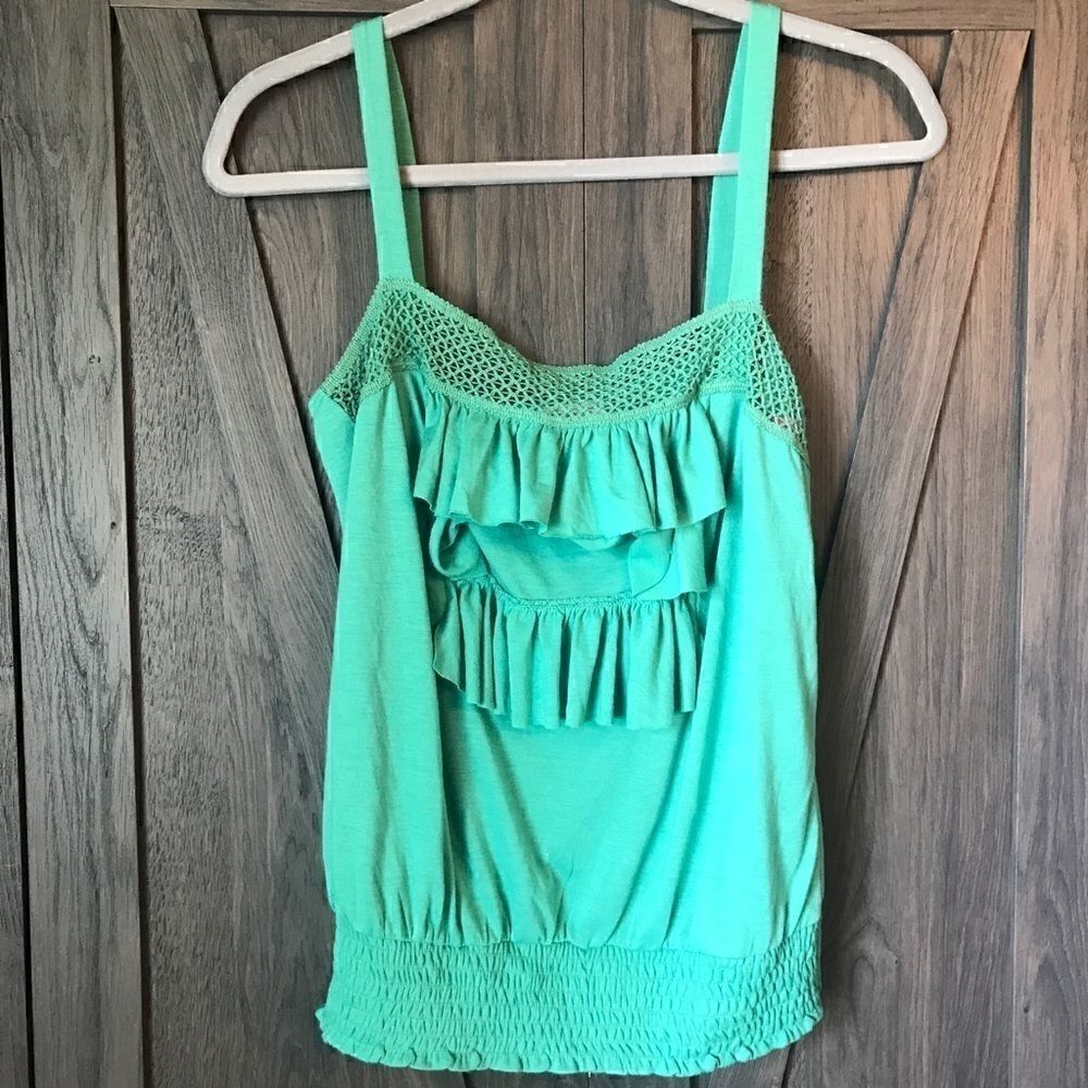 NWT Ruffle Tank    - Picture 2 of 6